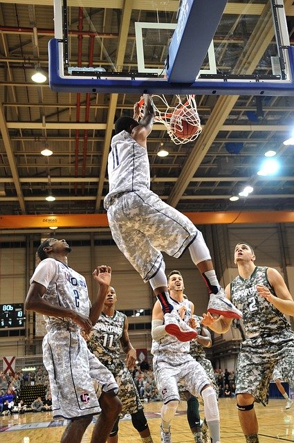 Vertical jump dunk